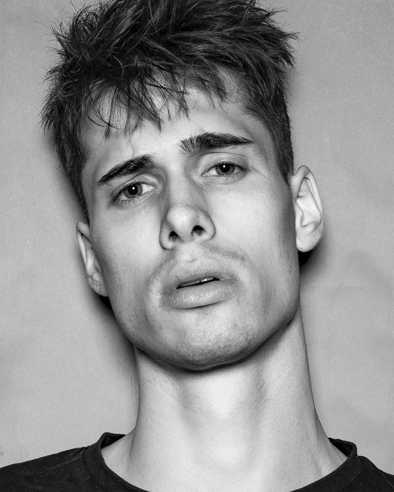 studio beauty fashion portrait